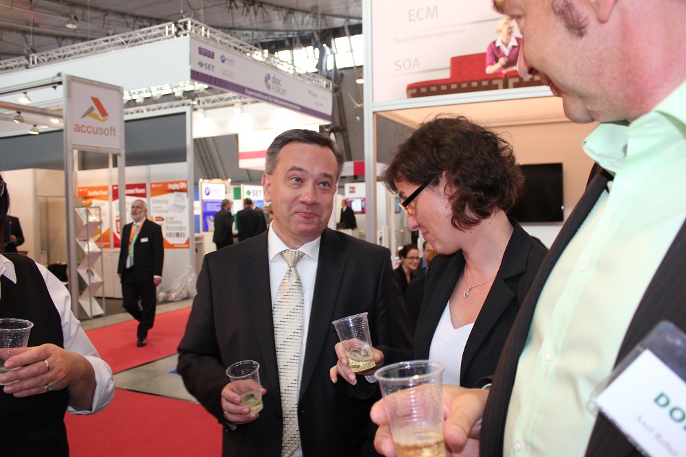 DMS EXPO 2013 Impressionen Gespräch