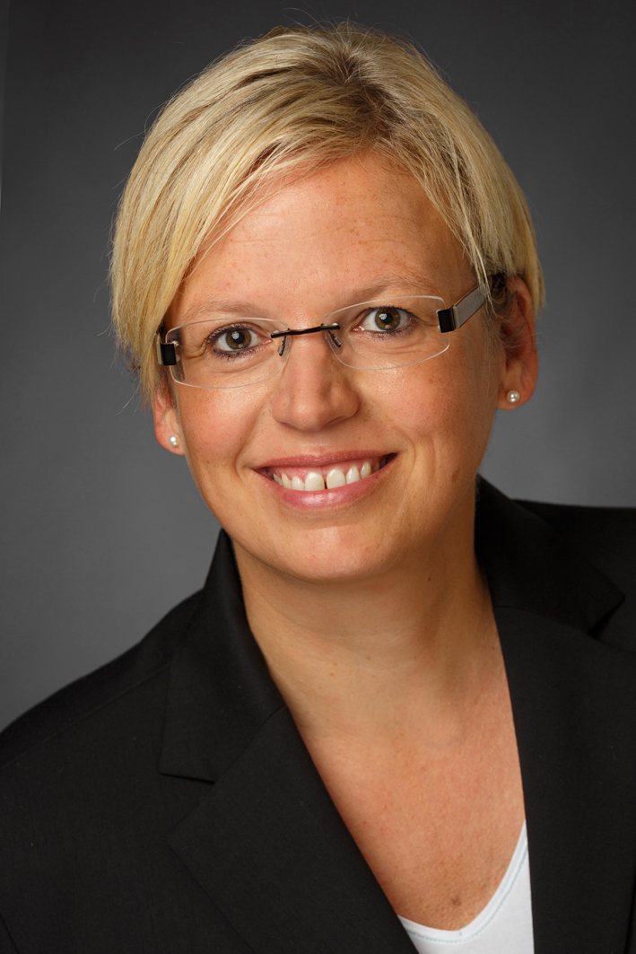 Nicole Webers OpenText Nicole Webers OpenText